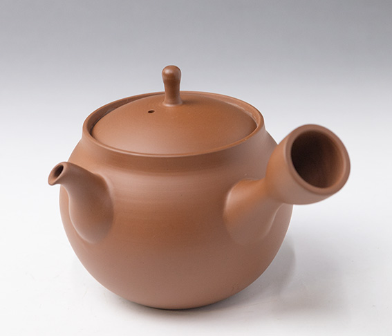 Banko teapots by Otsuki Shun