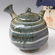 Tokoname Mayake teapot by Konishi Yohei